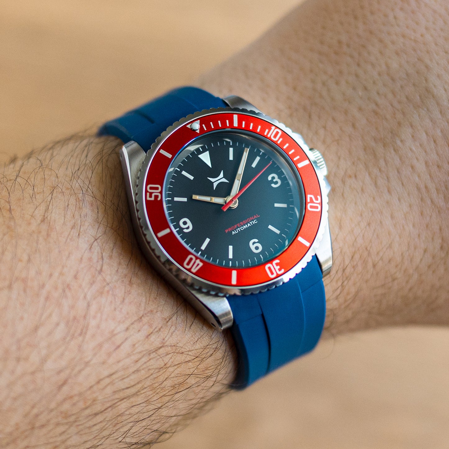 41mm Sub - Candy Red